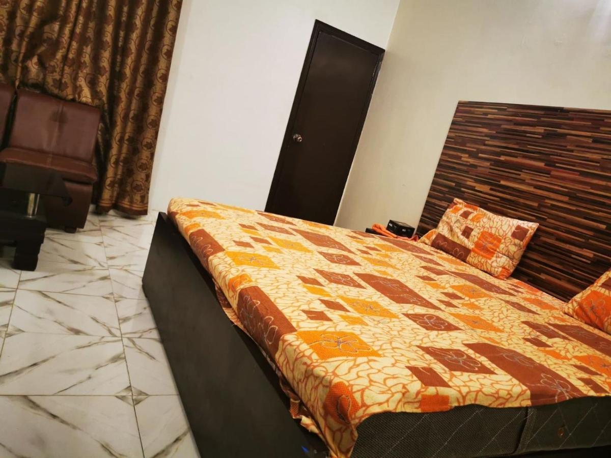 Gulshan Guest House Karachi Ngoại thất bức ảnh