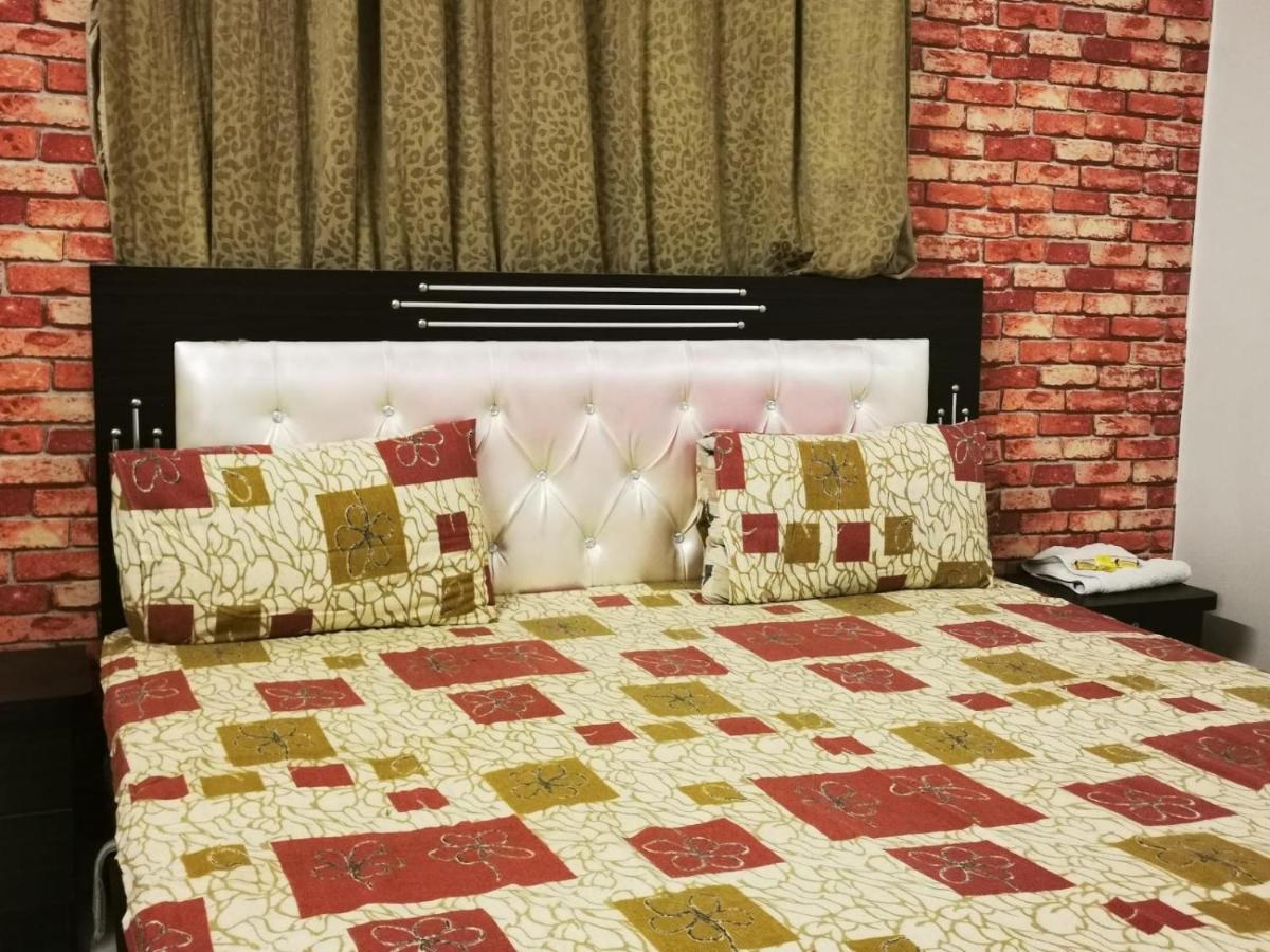 Gulshan Guest House Karachi Ngoại thất bức ảnh